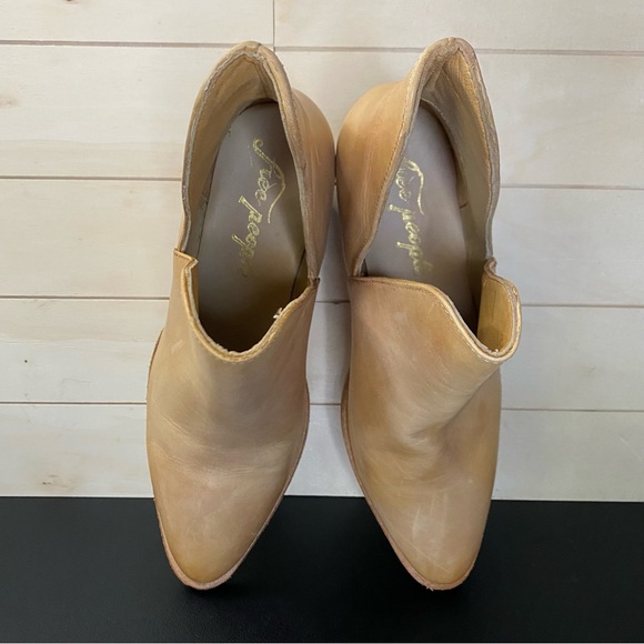 Free People Charm Double V Ankle Boots Women's Size 6.5 Shoes Tan Leather EU37 - Picture 8 of 10